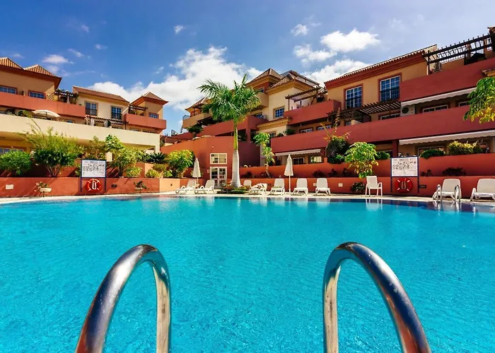 Terrazas Del Duque Ii 4a001 아데제